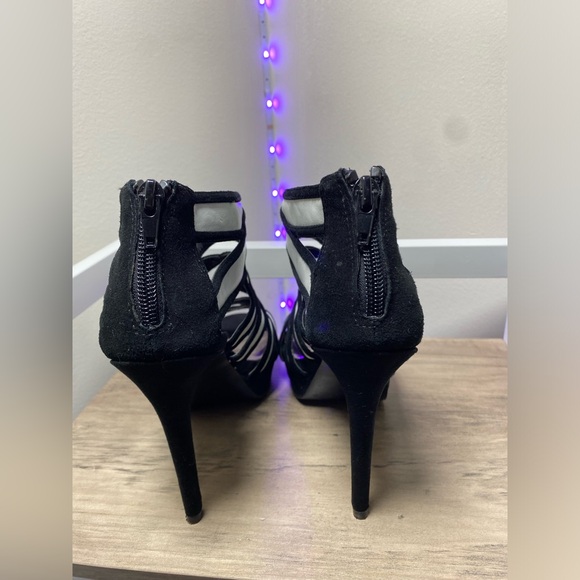 Carlos Santana black and white high heel - Picture 5 of 8